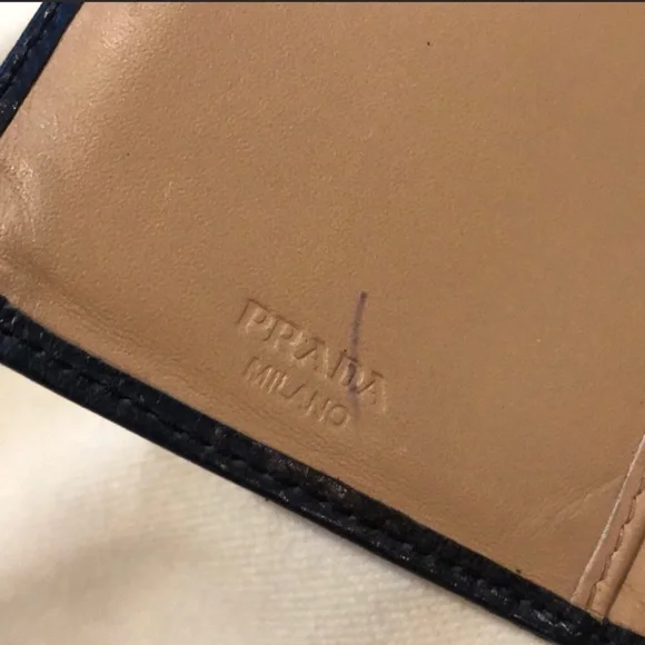 🦋Prada Milano Small Marbled Blue Leather classic fold over card holder wallet - Picture 6 of 11